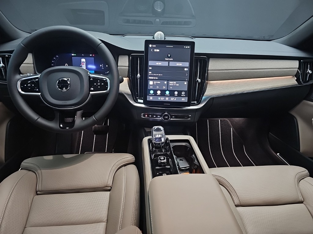2026 - volvo s90