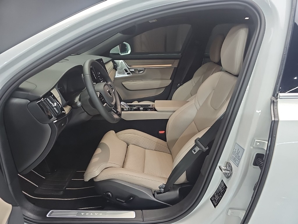 2026 - volvo s90