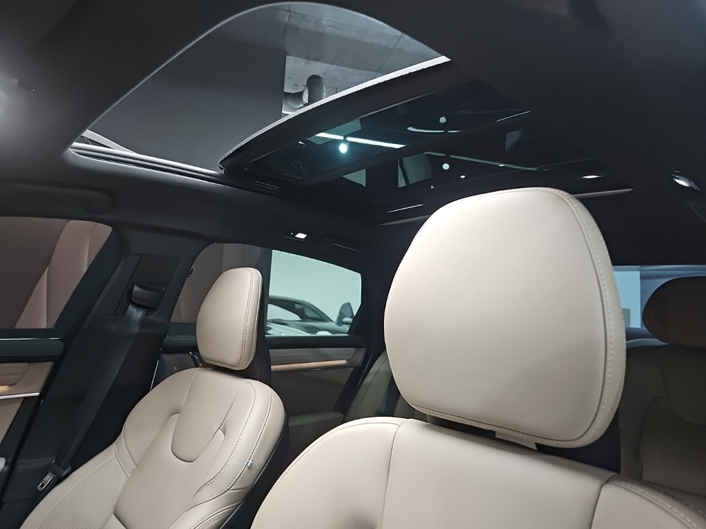 2026 - volvo s90