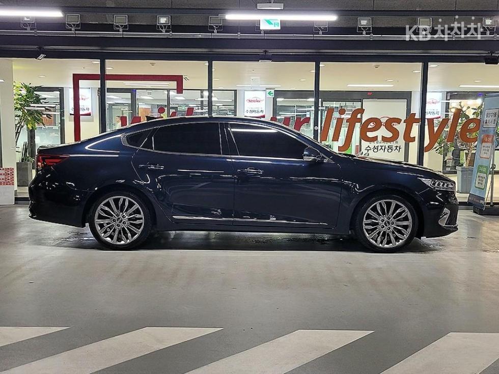2020 - kia k7