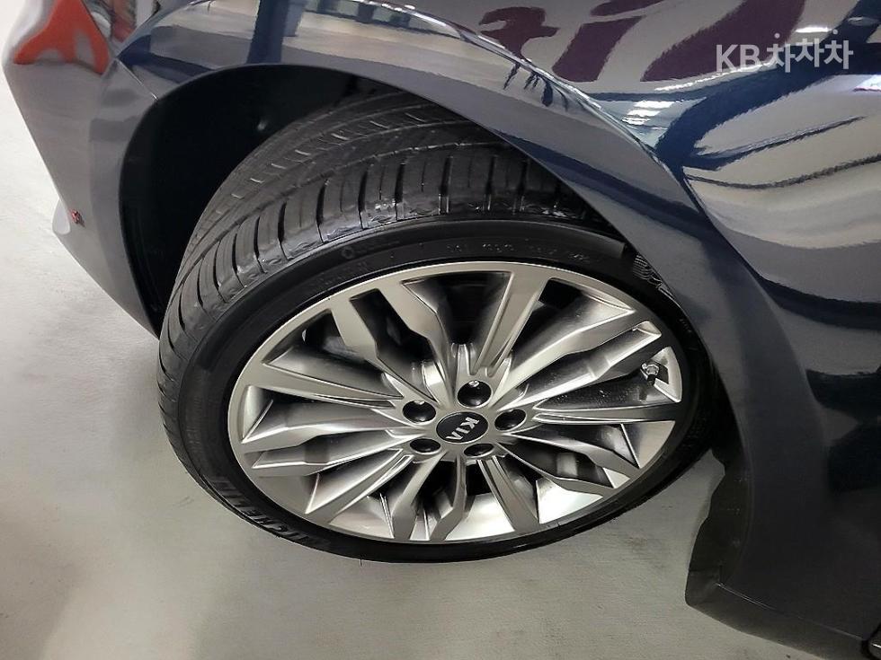 2020 - kia k7
