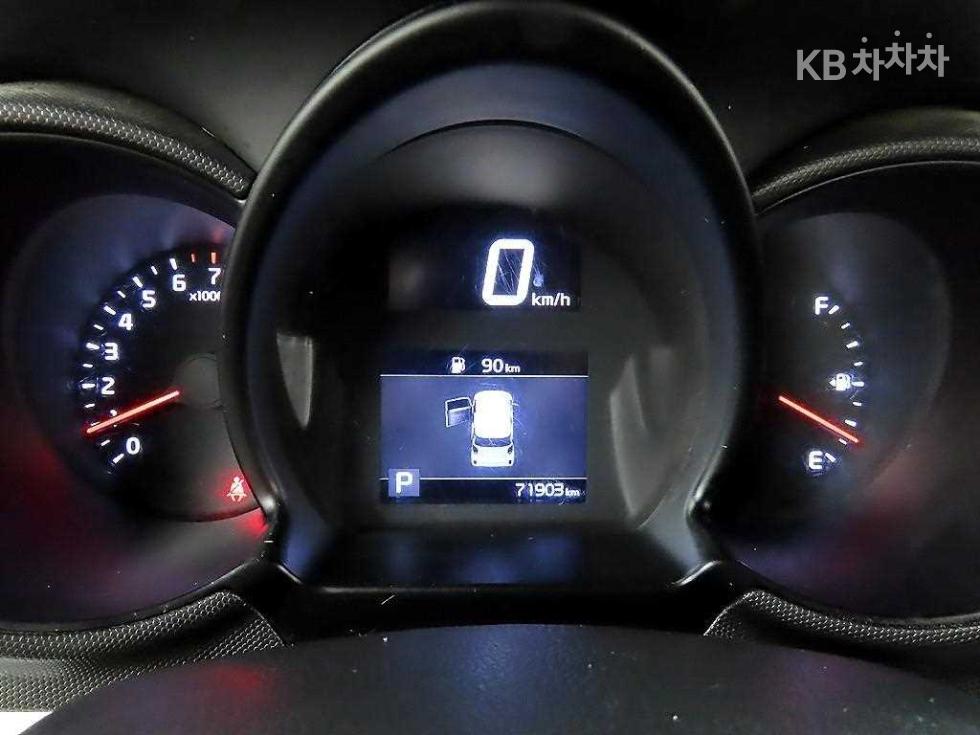 2022 - kia ray