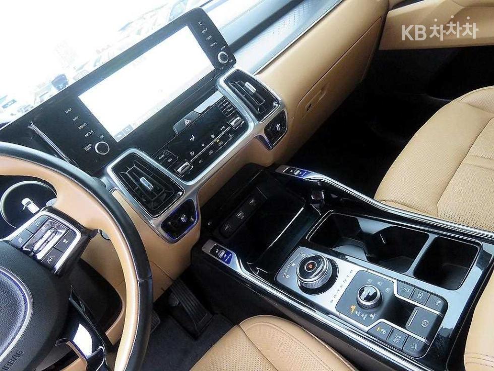 2023 - kia sorento