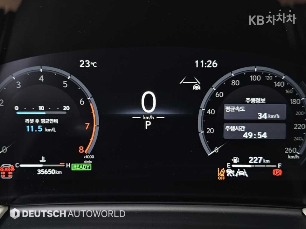 Lexus LM — miniaturë 8