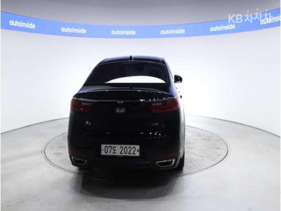 2018 - kia k7