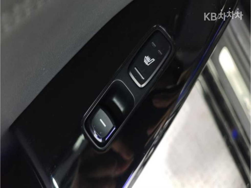 2018 - kia k7