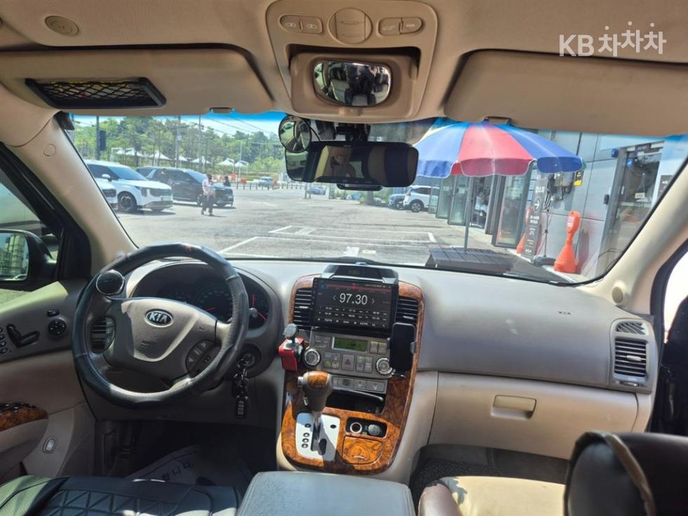 2013 - kia carnival