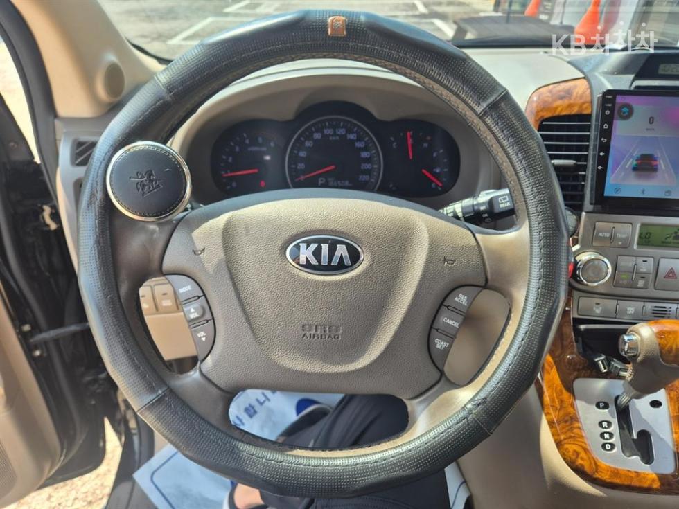 2013 - kia carnival