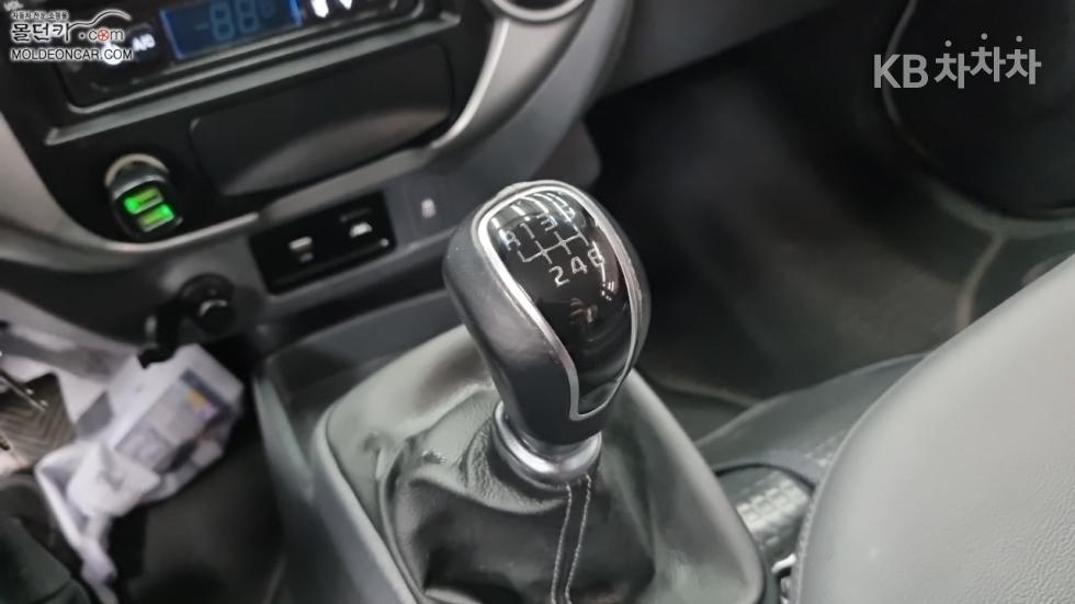 2022 - kia bongo iii
