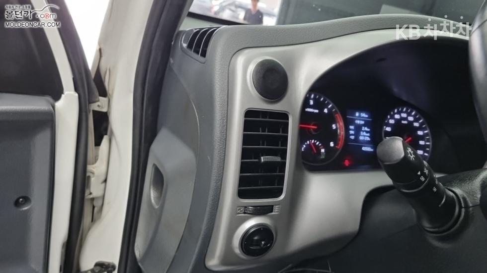 2022 - kia bongo iii