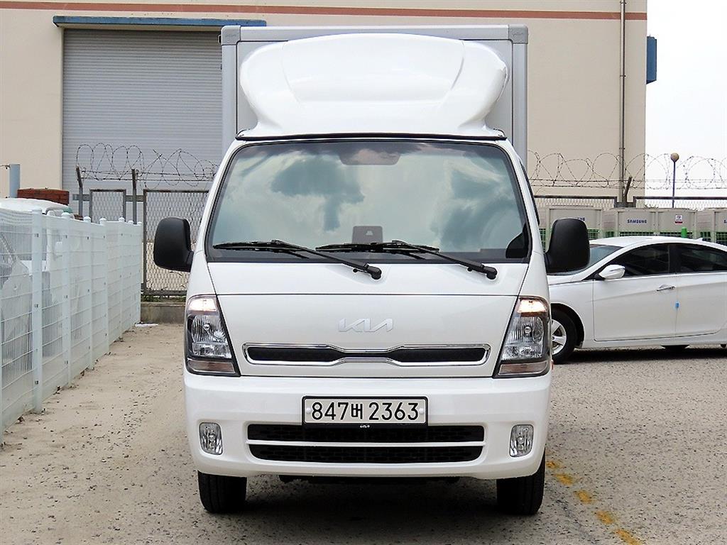 2025 - kia bongo iii