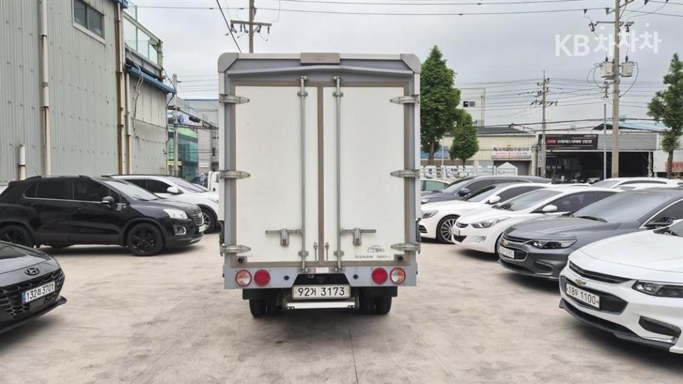 2019 - kia bongo iii