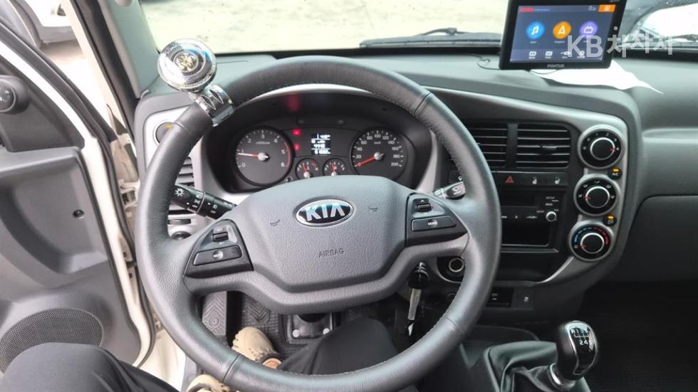 2019 - kia bongo iii