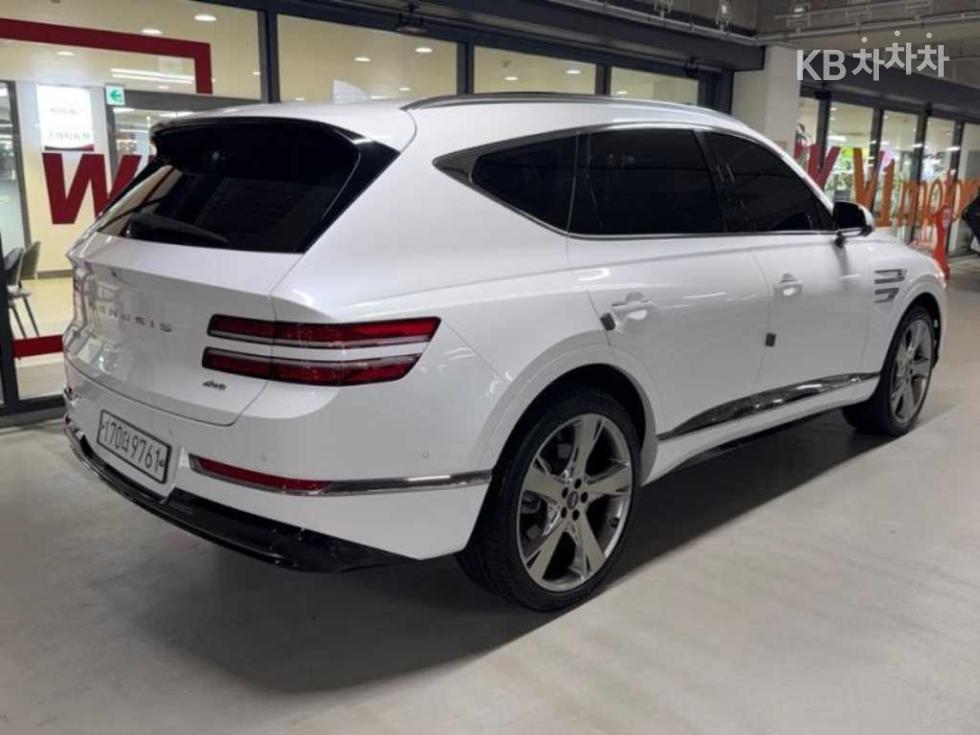 2020 Genesis GV80 photo