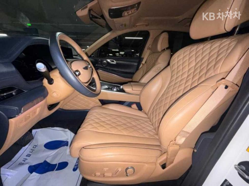 2020 Genesis GV80 photo