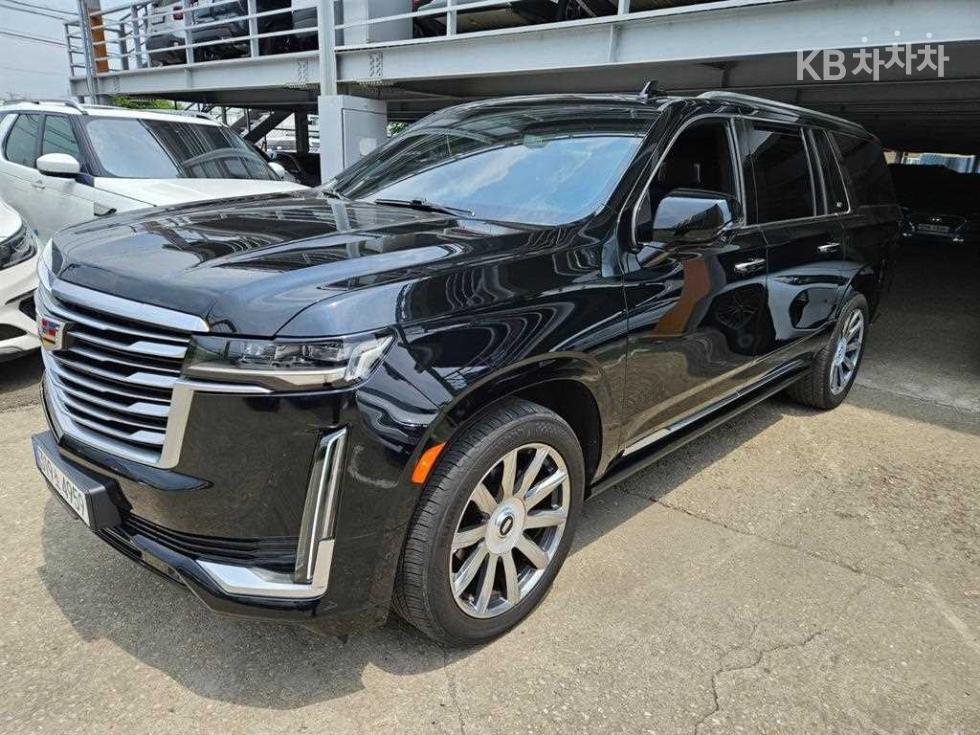 2021 Cadillac ESCALADE(5) photo