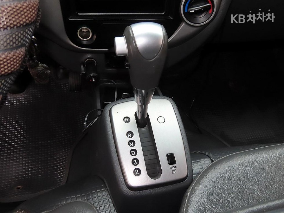 2014 - kia bongo iii