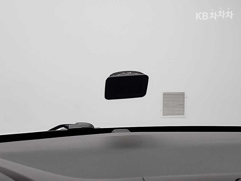 2021 - kia ray