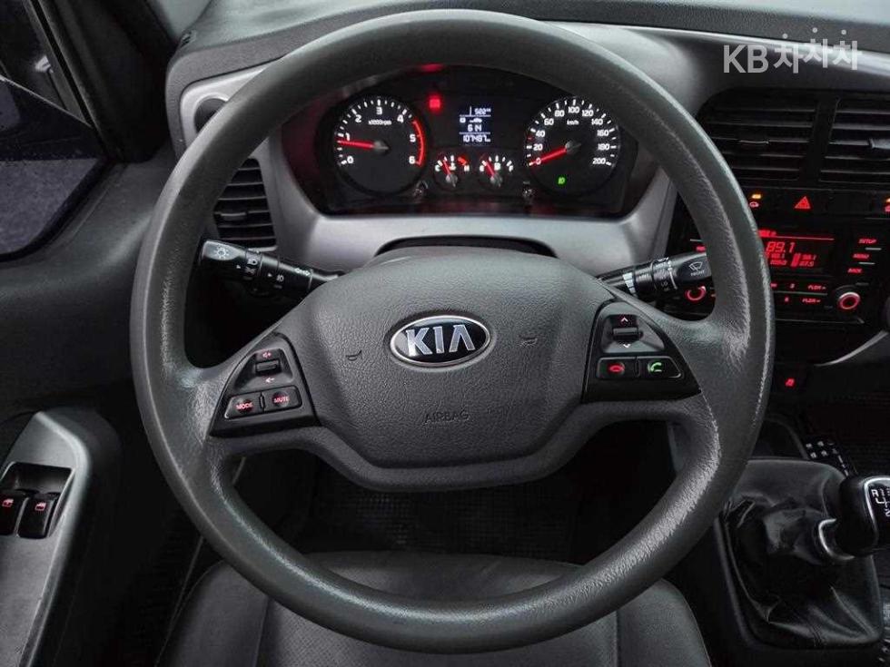 2018 - kia bongo iii