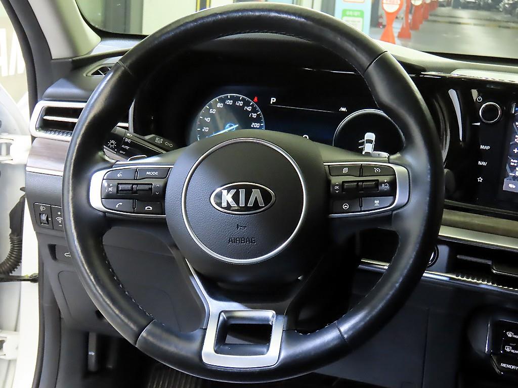 2020 - kia k5