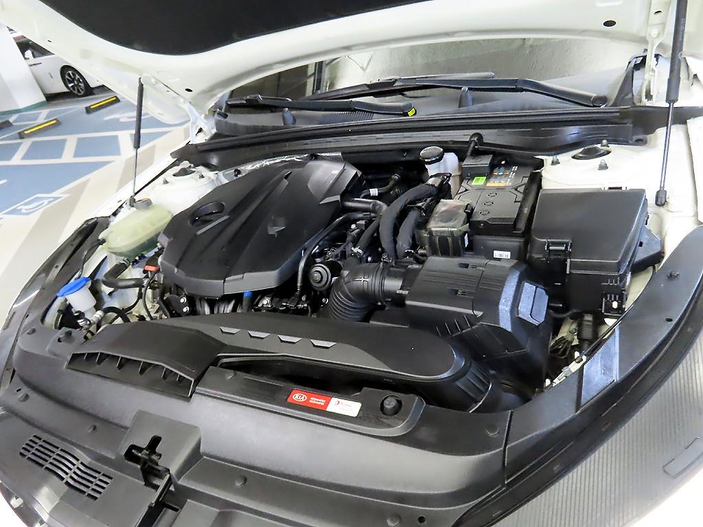 2020 - kia k5