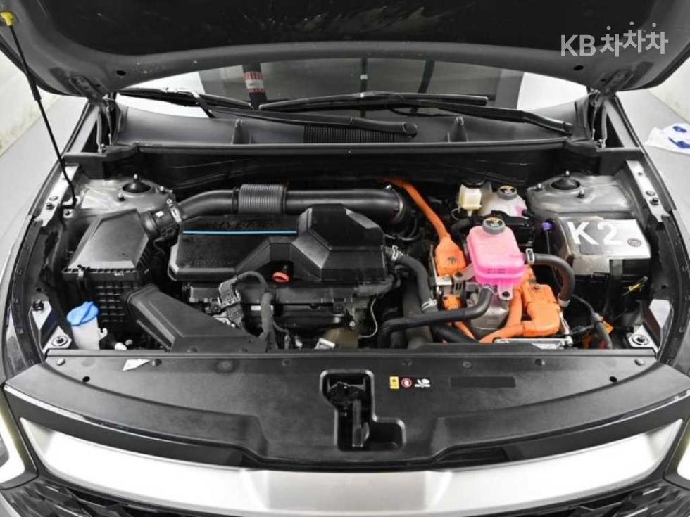 2023 - kia sportage