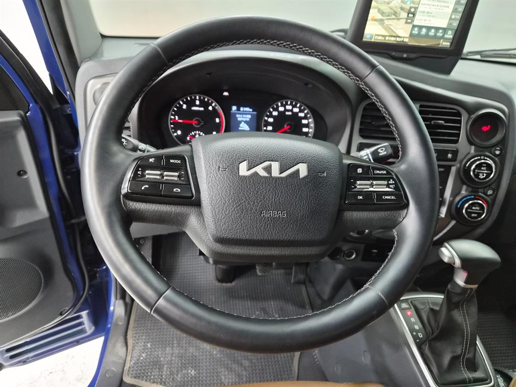 2022 - kia bongo iii