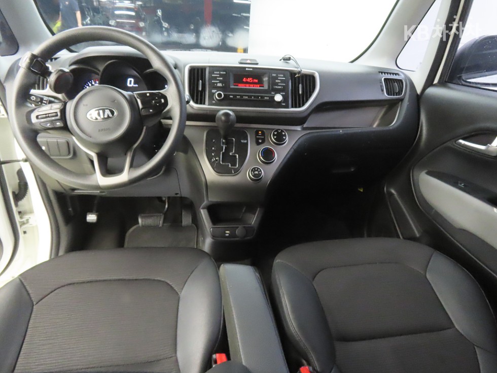 2021 - kia ray