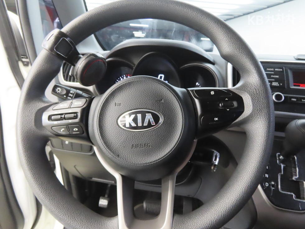 2021 - kia ray