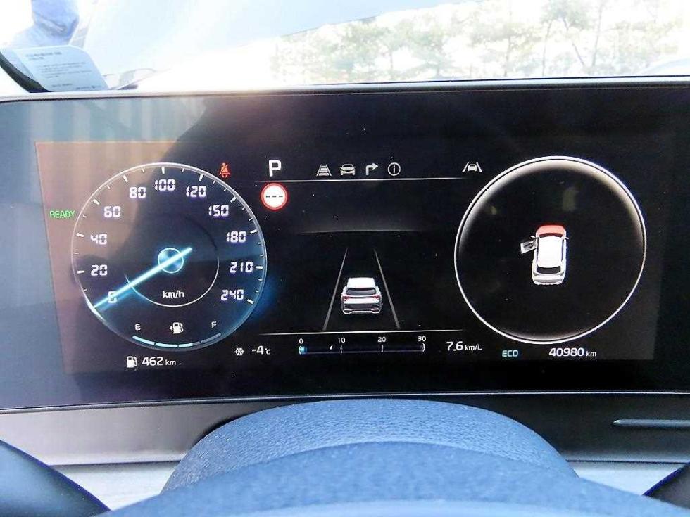 2023 - kia sportage