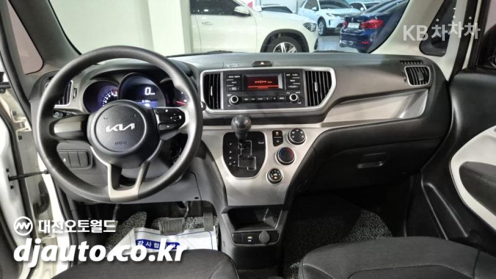 2022 - kia ray