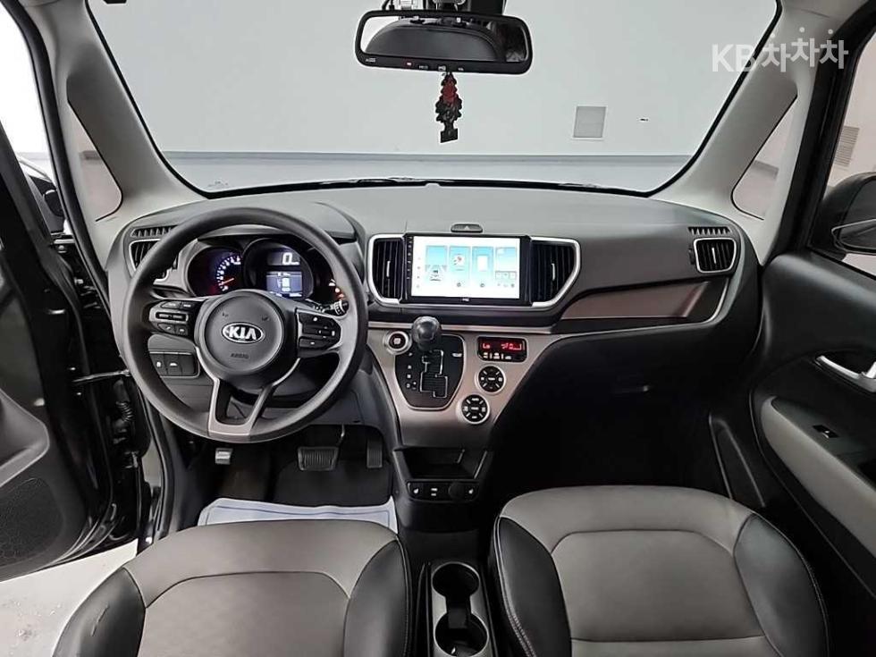 2021 - kia ray