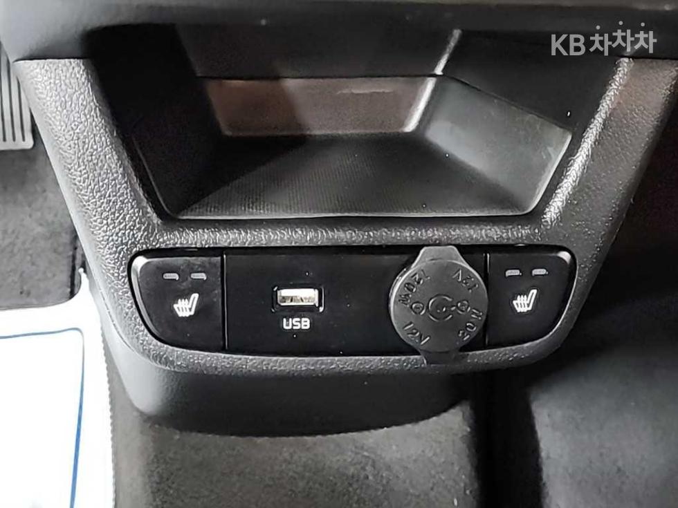 2021 - kia ray