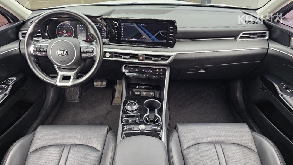 2020 - kia k5