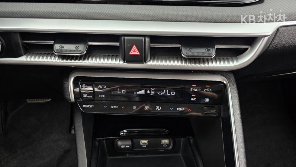 2020 - kia k5