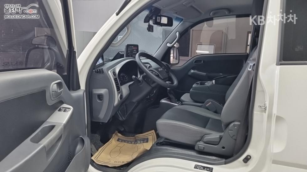 2023 - kia bongo iii
