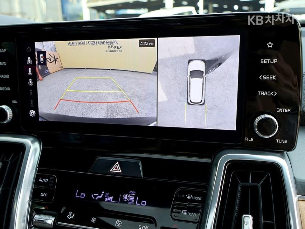 2022 - kia sorento