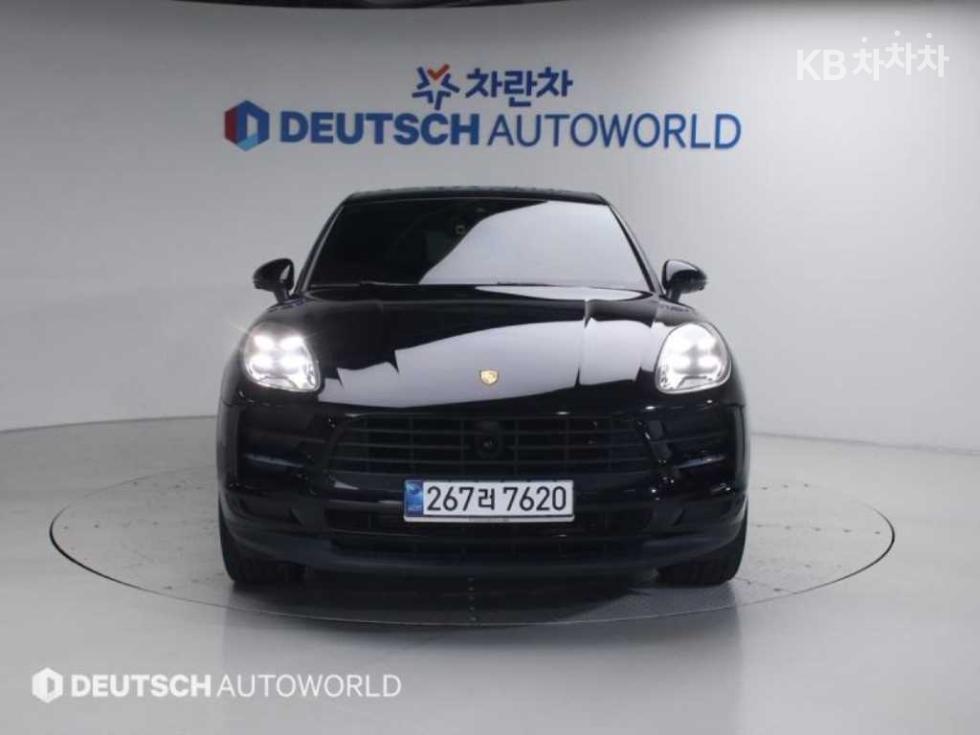2021 Porsche Used Car photo