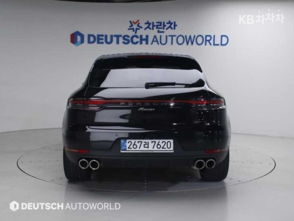 2021 Porsche Used Car photo