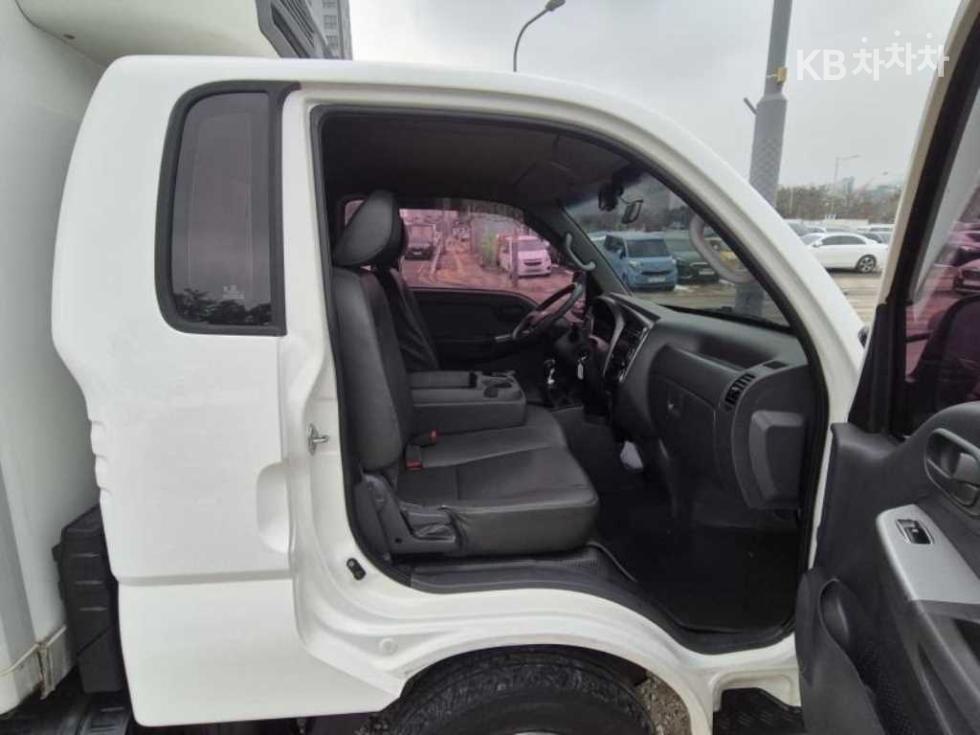 2018 - kia bongo iii
