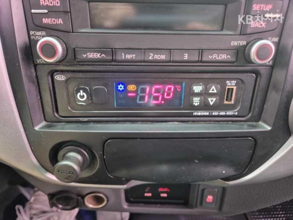 2018 - kia bongo iii