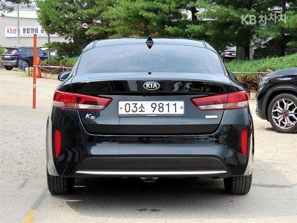 2019 - kia k5