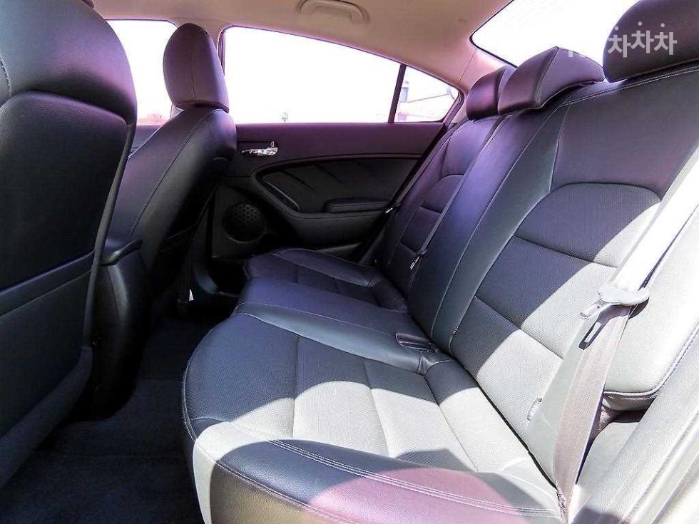2013 - kia k3