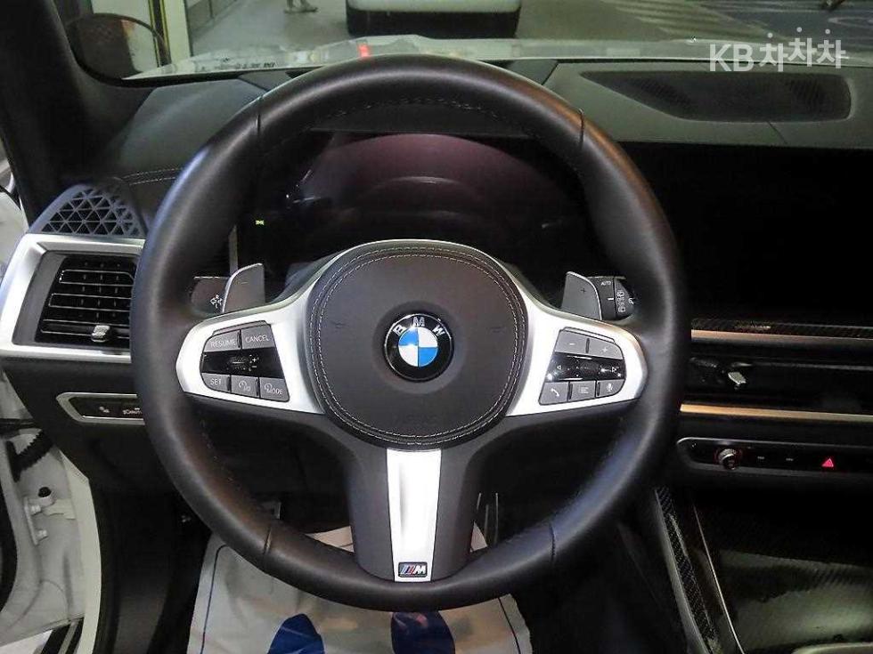 BMW X5 — miniaturë 8