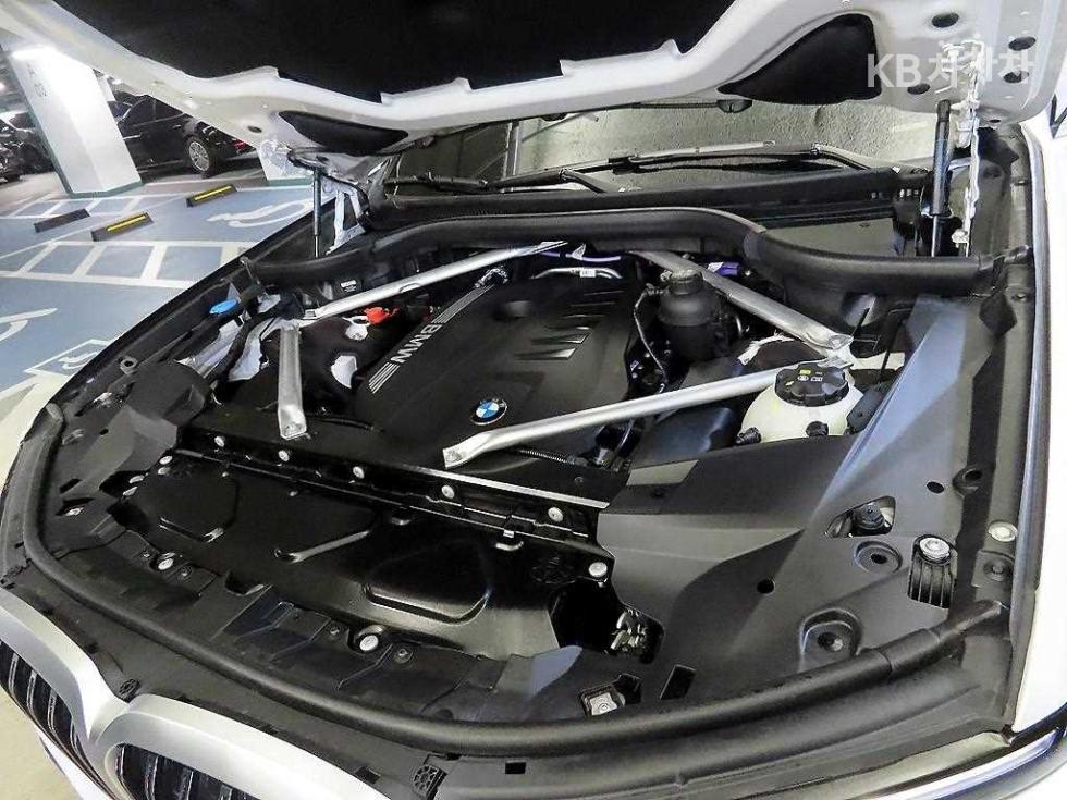 BMW X5 — miniaturë 19