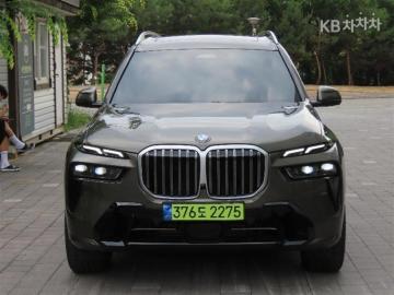 BMW X7 xDrive 40i — foto 1