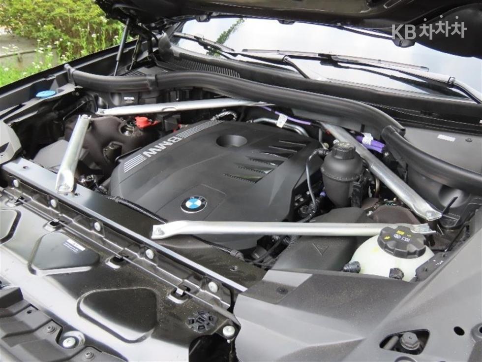 BMW X7 — miniaturë 20