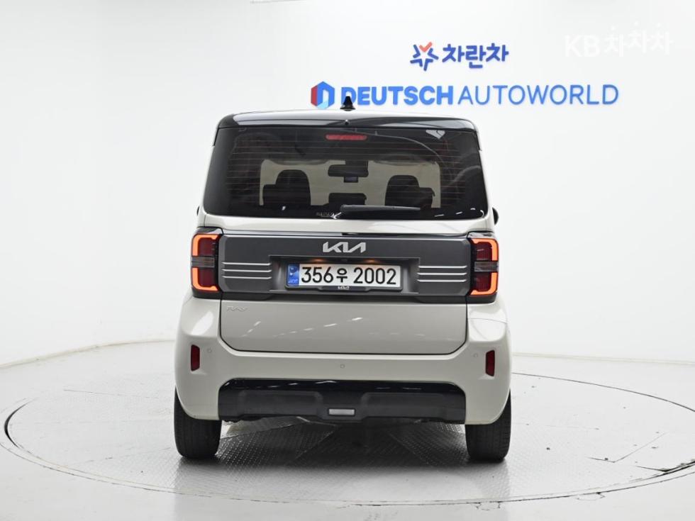 2024 - kia kia