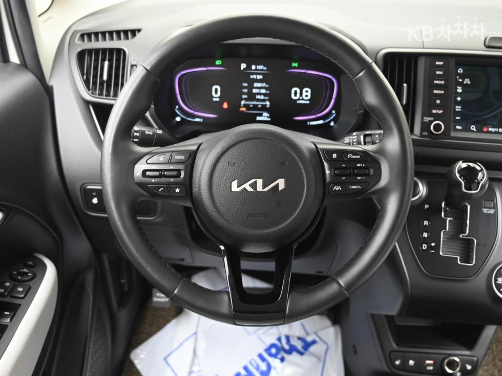2024 - kia kia