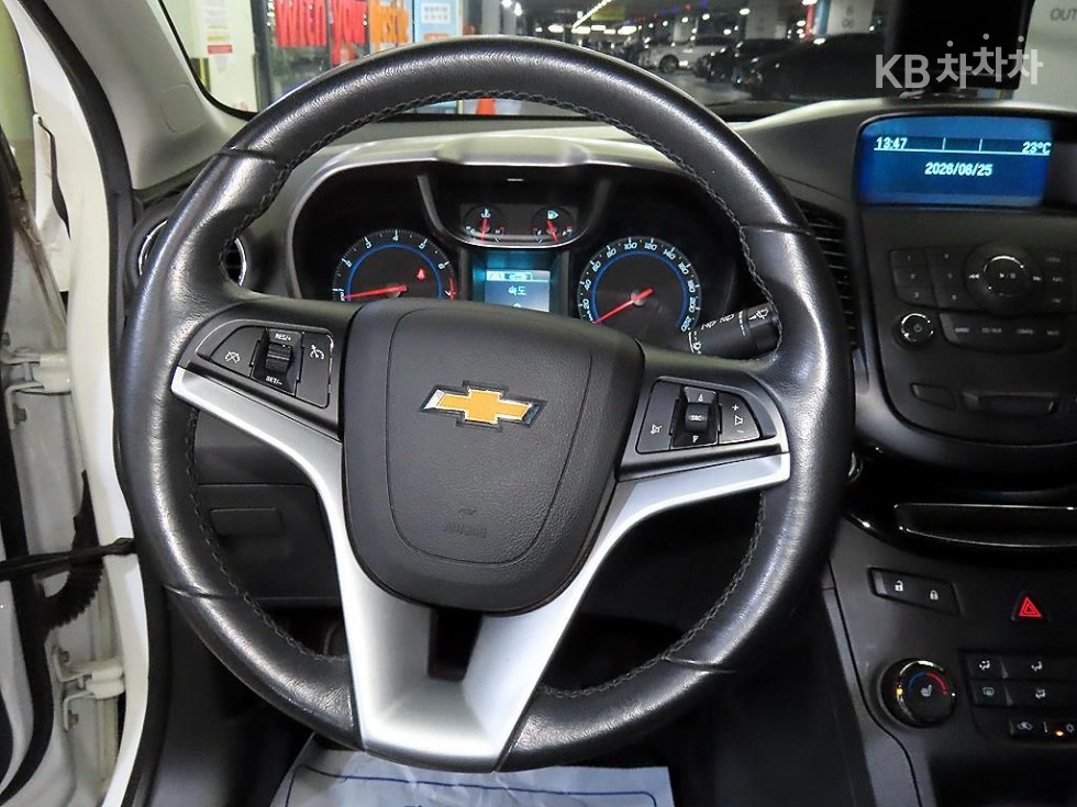 Chevrolet Orlando — miniaturë 7